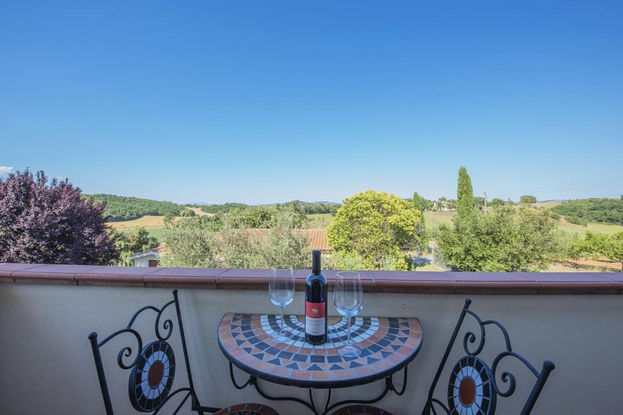 Agriturismo Il Fontanile Марсилиана Экстерьер фото